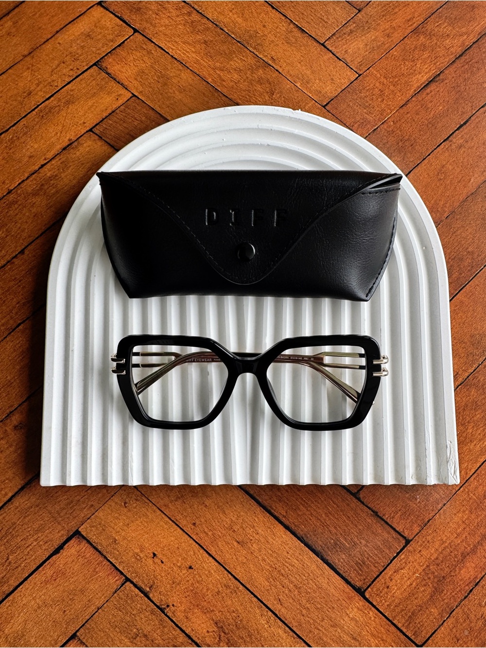 DIFF Dasha Clear Non-Prescription Lens Black & Gold Geometric Glasses NIB